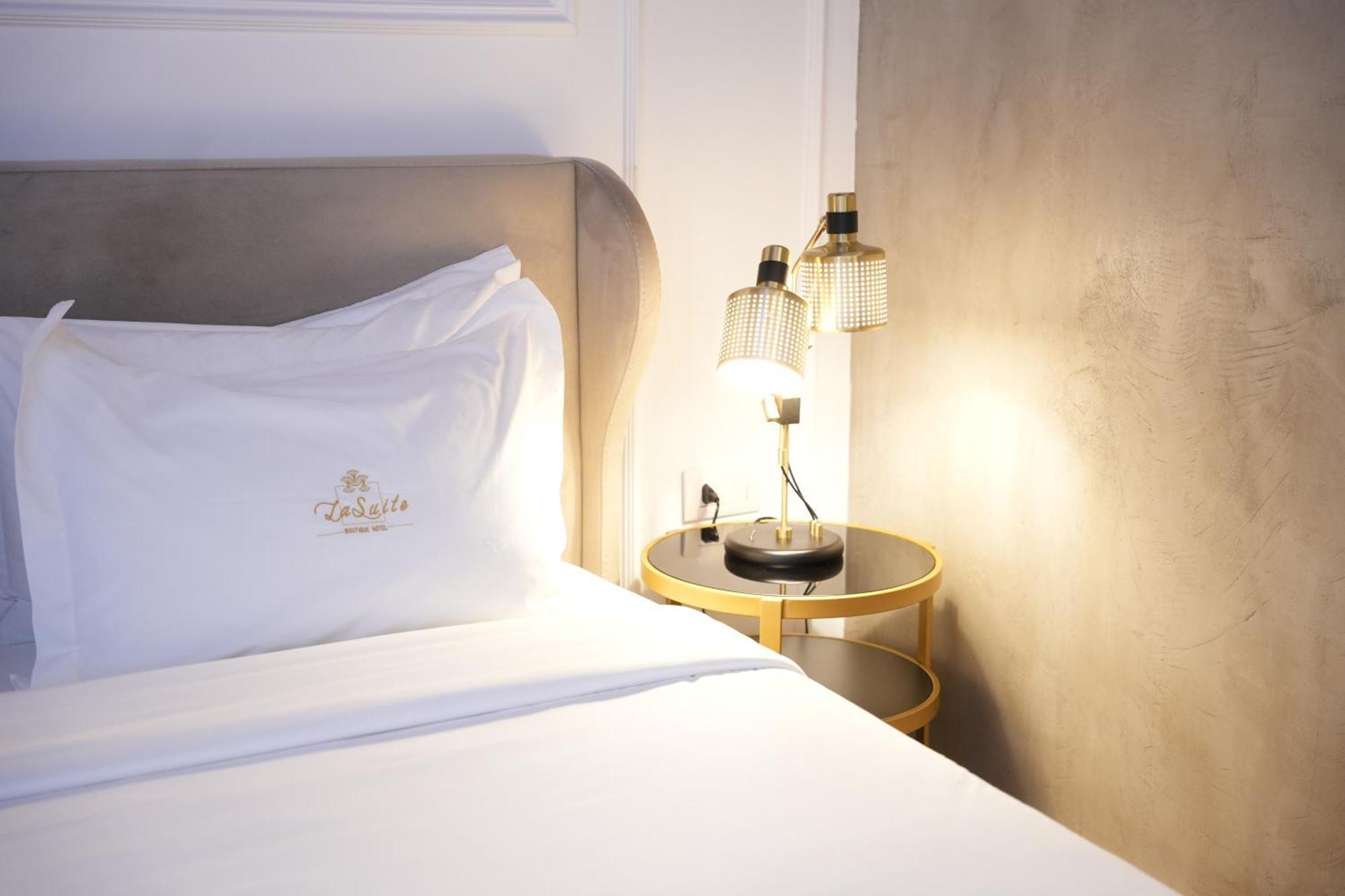 La Suite Boutique Hotel Tiranë Luaran gambar
