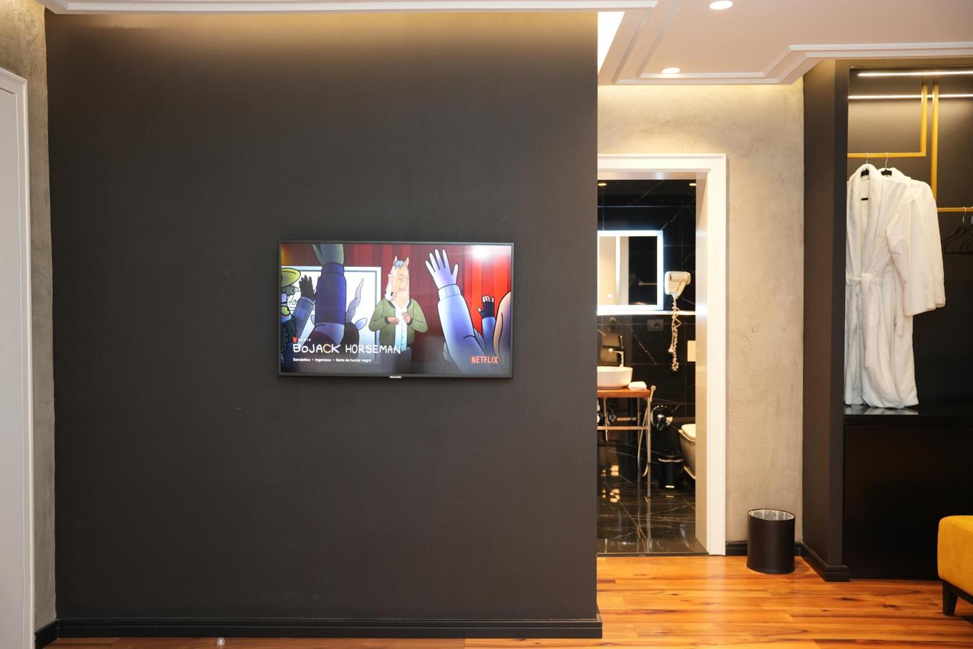 La Suite Boutique Hotel Tiranë Luaran gambar