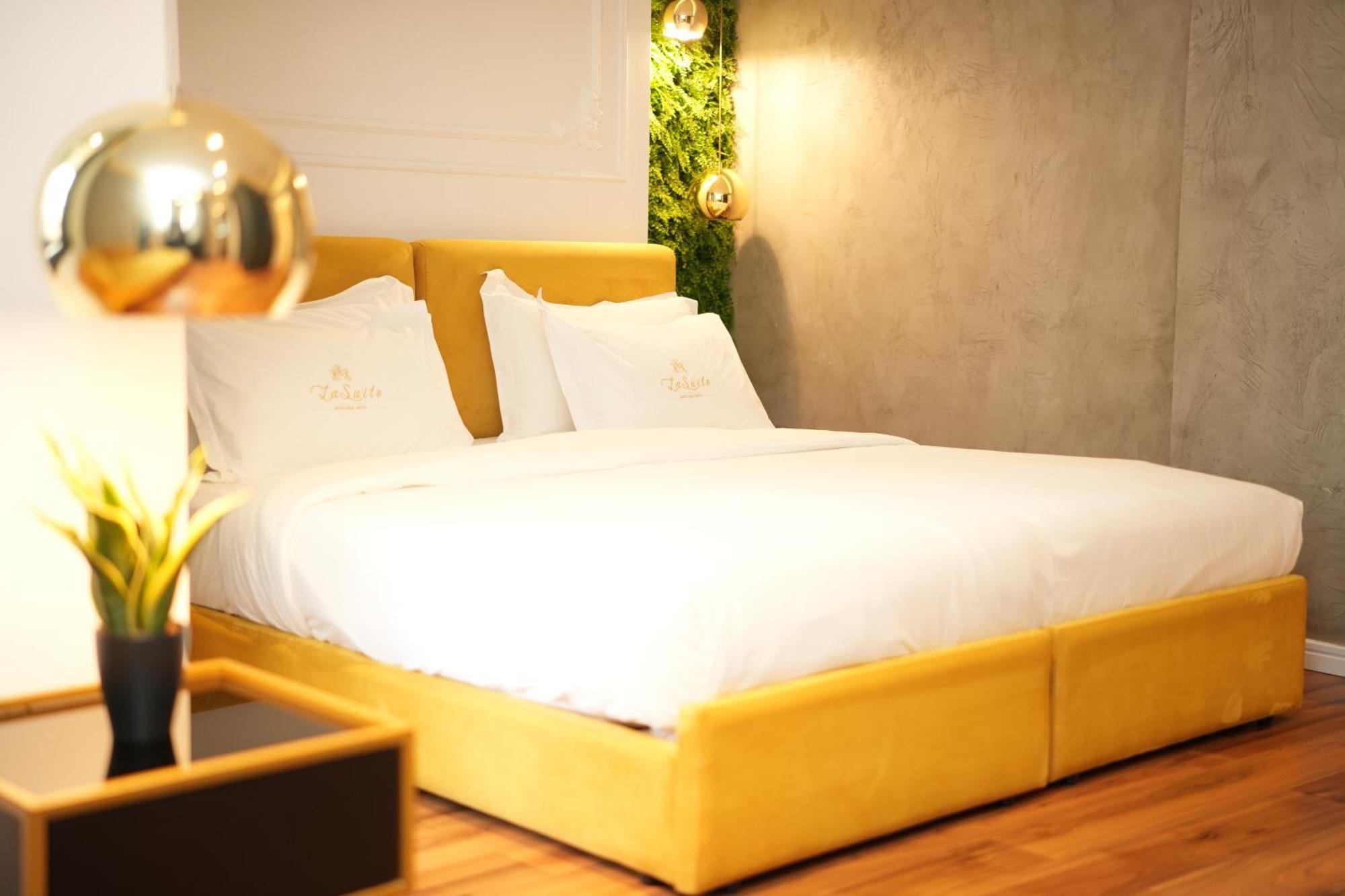 La Suite Boutique Hotel Tiranë Luaran gambar